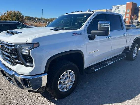 CHEVROLET SILVERADO HD 2024 2GC4YPEY1R1139248 image